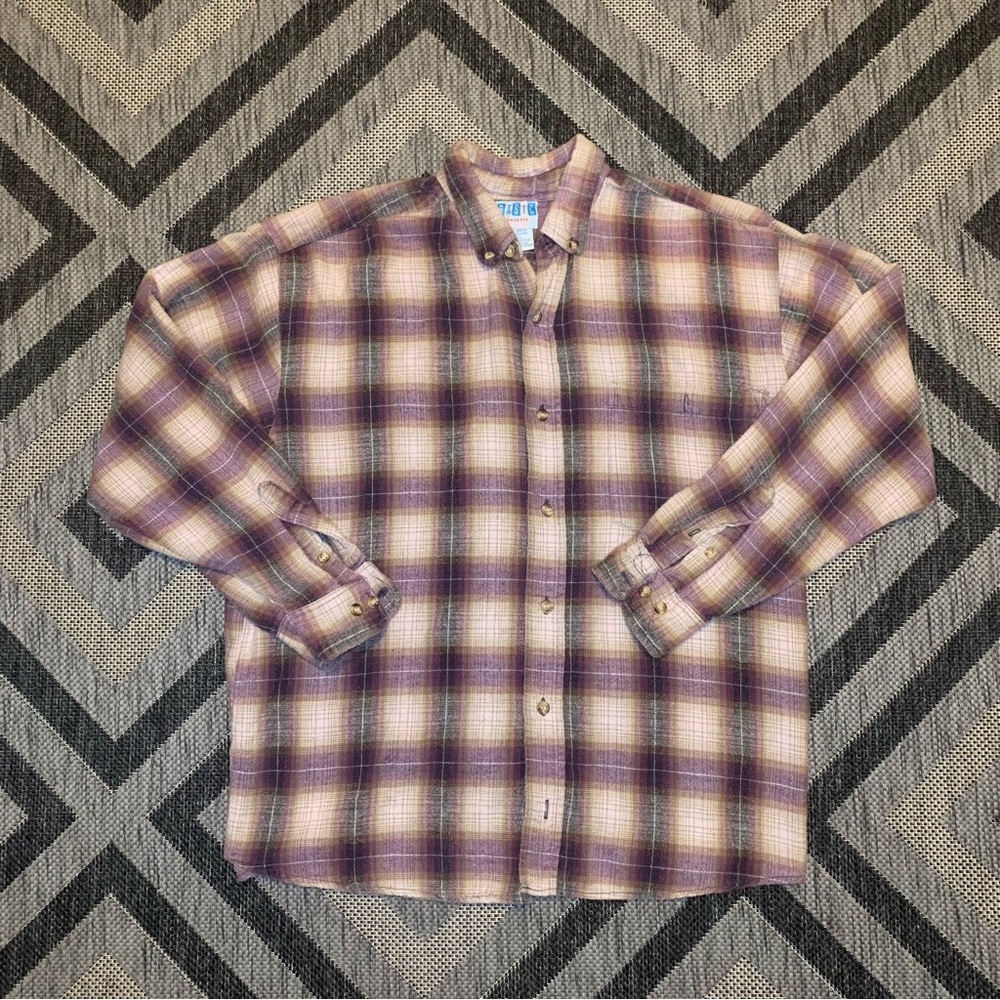 Woman’s Basic Concepts Button Up Flannel - image 1
